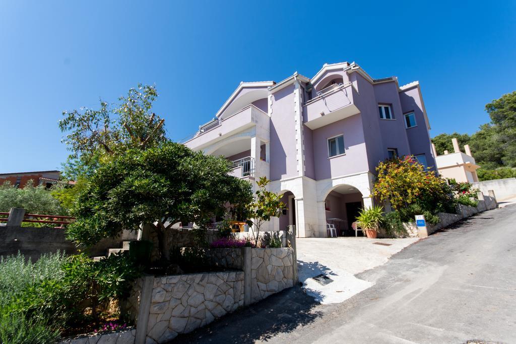 Apartmani Ferdi Trogir Exterior photo